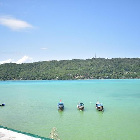 Phi Phi Beach Front Resort Kültér fotó