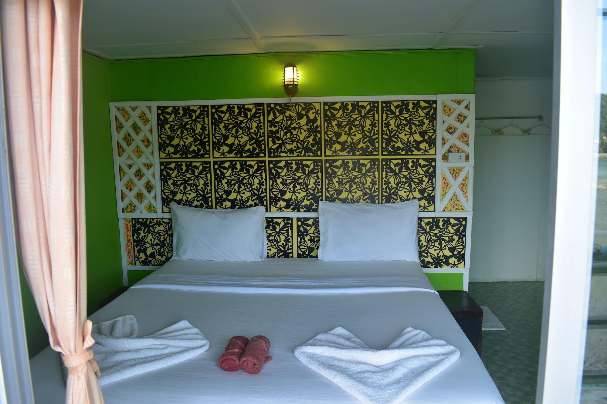 Phi Phi Beach Front Resort Kültér fotó