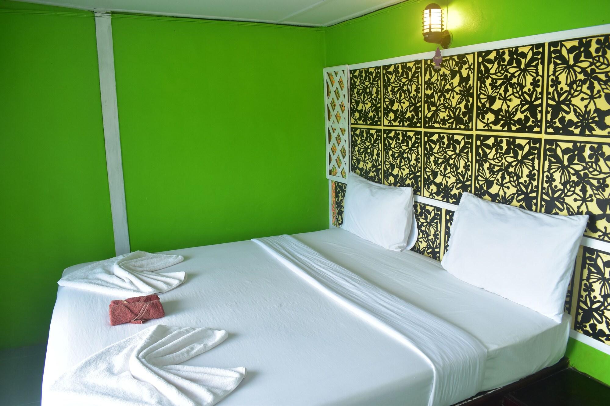 Phi Phi Beach Front Resort Kültér fotó