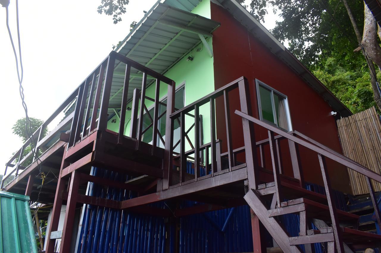 Phi Phi Beach Front Resort Kültér fotó